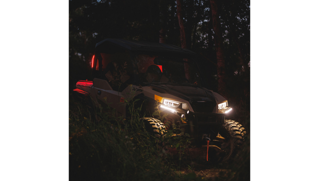 Turn Signal Kit - Amber - White Running Lights - General 2020-2222