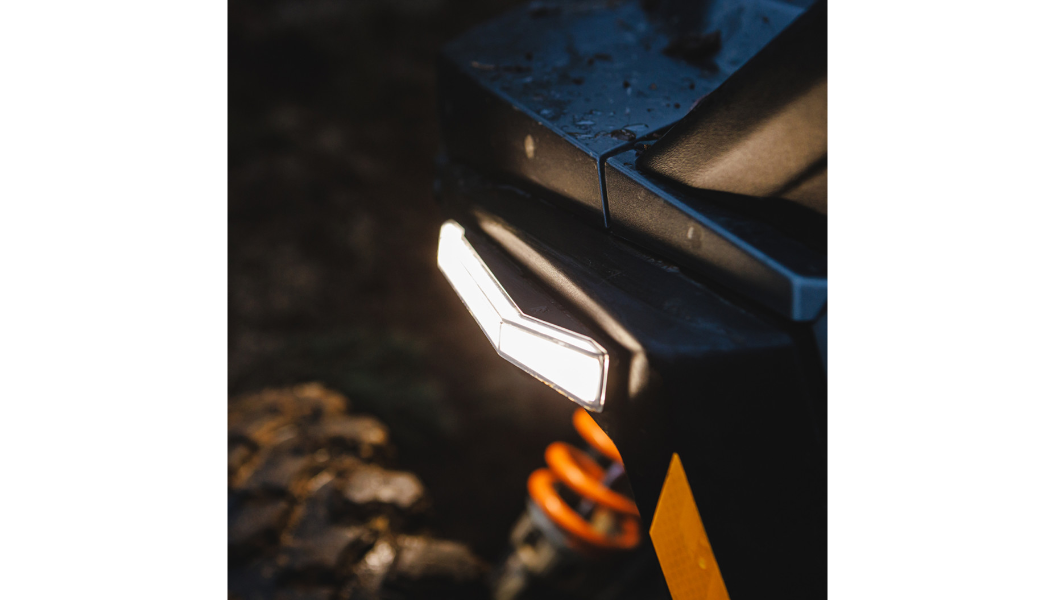Apex Lights™ - Running - White - RZR 2020-2238