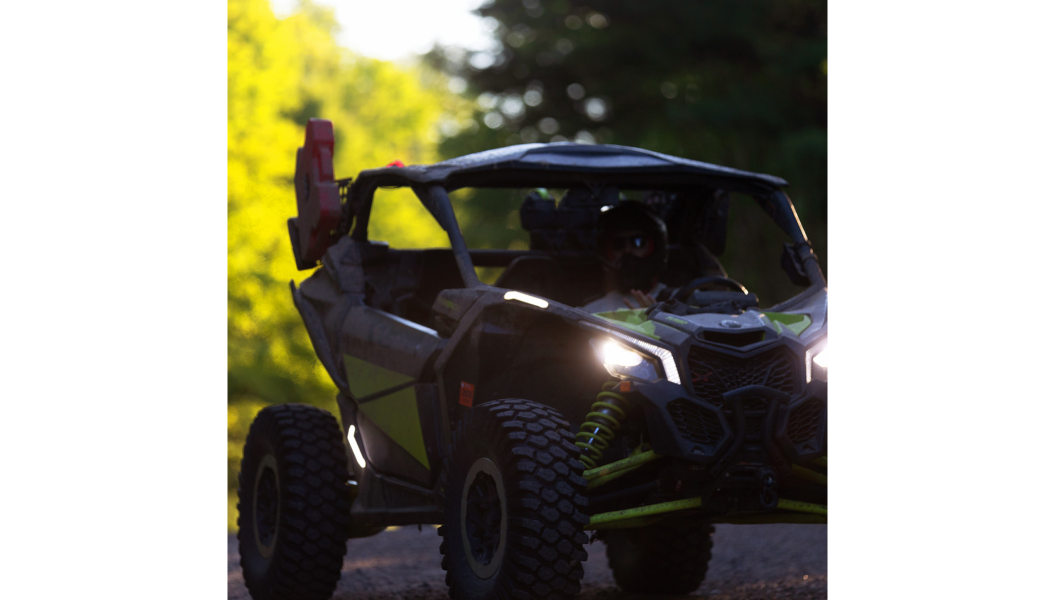 Apex Lights™ - Running - White - Maverick X3 2020-2259